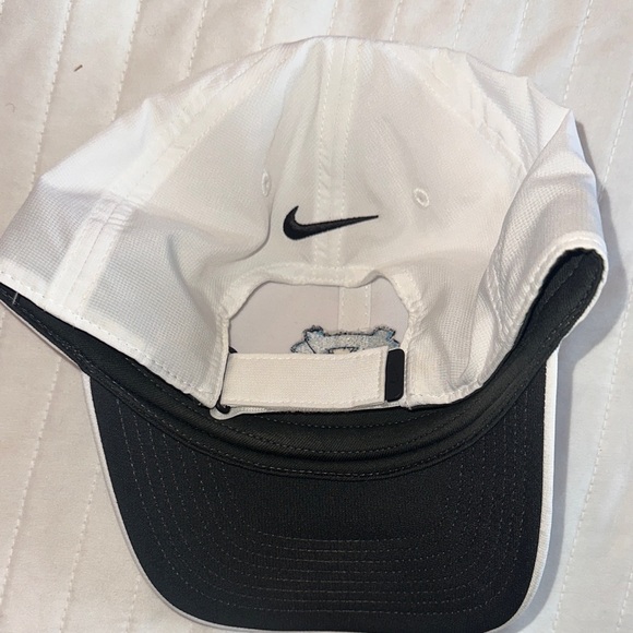 UNC Chapel Hill Hat - Picture 2 of 4